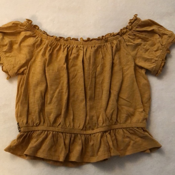 Boho embroidered cropped top in ochre from American Eagle Outfitters - Picture 7 of 9